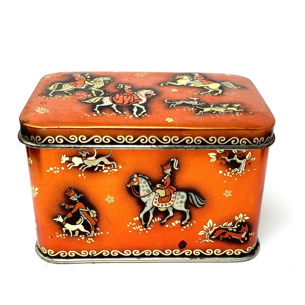 Vintage Horner Equestrian Small Hinged 